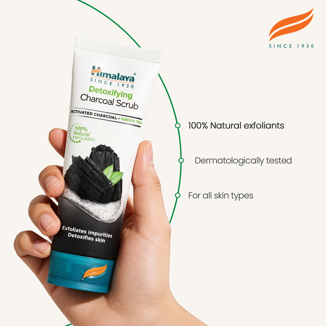 Himalaya Detoxifizierendes Holzkohle Peeling - 75ml
