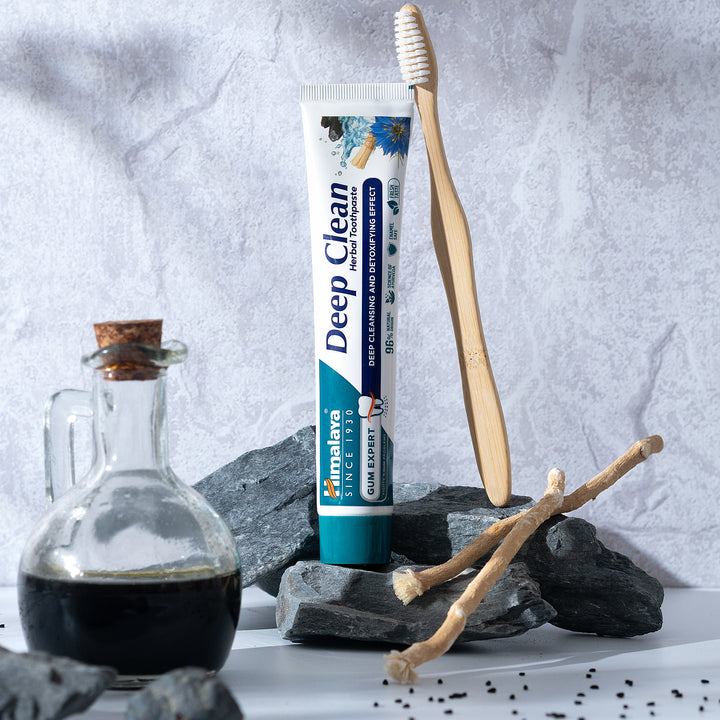 Himalaya Gum Expert Tiefenreinigung Kräuterzahnpasta - 75 ml